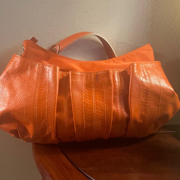 Via Spiga Shoulder Bag - Picture 1 of 9